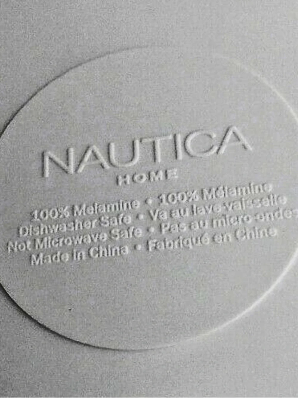 Nautica White/Blue/Red Anchor Heavyweight 100% Melamine DINNER Plate set of 4